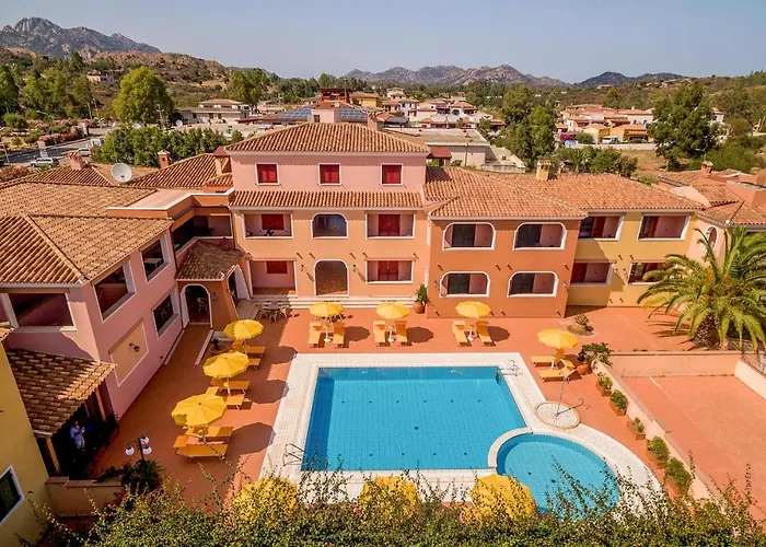 1 Bedroom Amazing In Apartament *