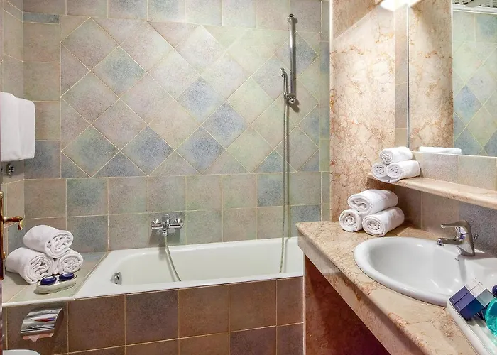 1 Bedroom Amazing In Apartman Orosei